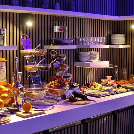 Wippertal - Voll Klimatisiert Hotel Bernburg