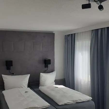 Wippertal - Voll Klimatisiert Hotel Bernburg